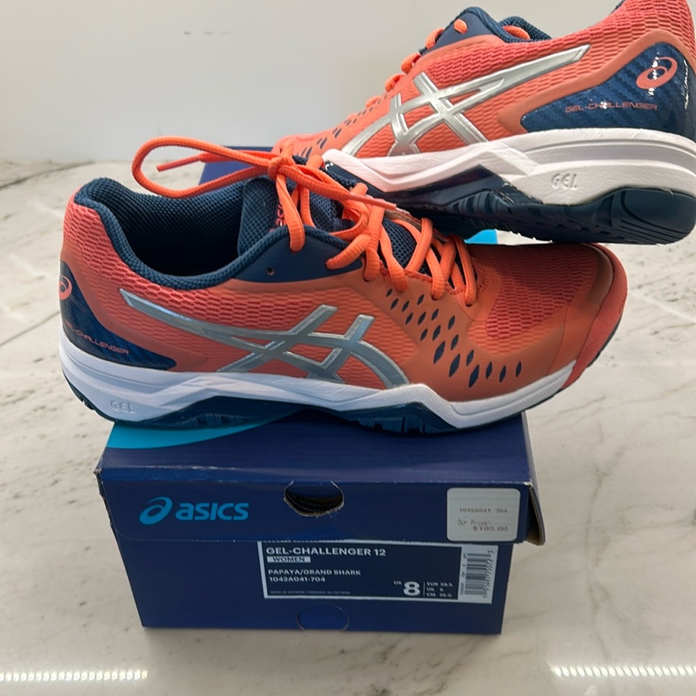 Brand new asics Gel-Challenger 12